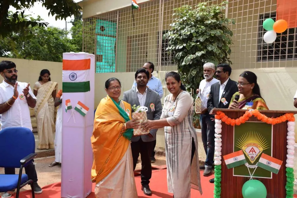 DSC 0389